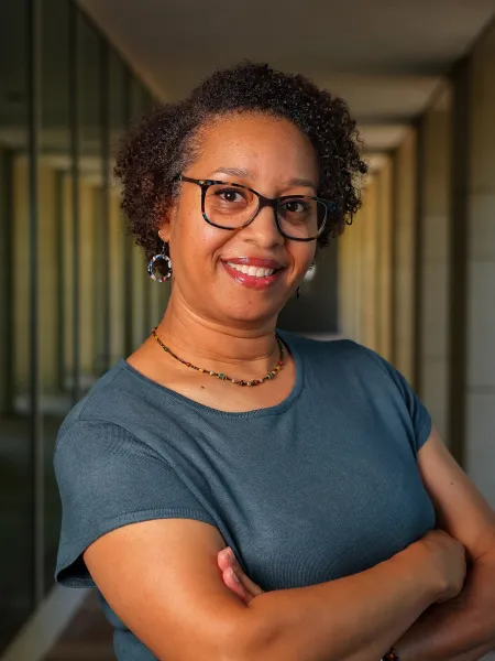 Niasha Headshot 2026